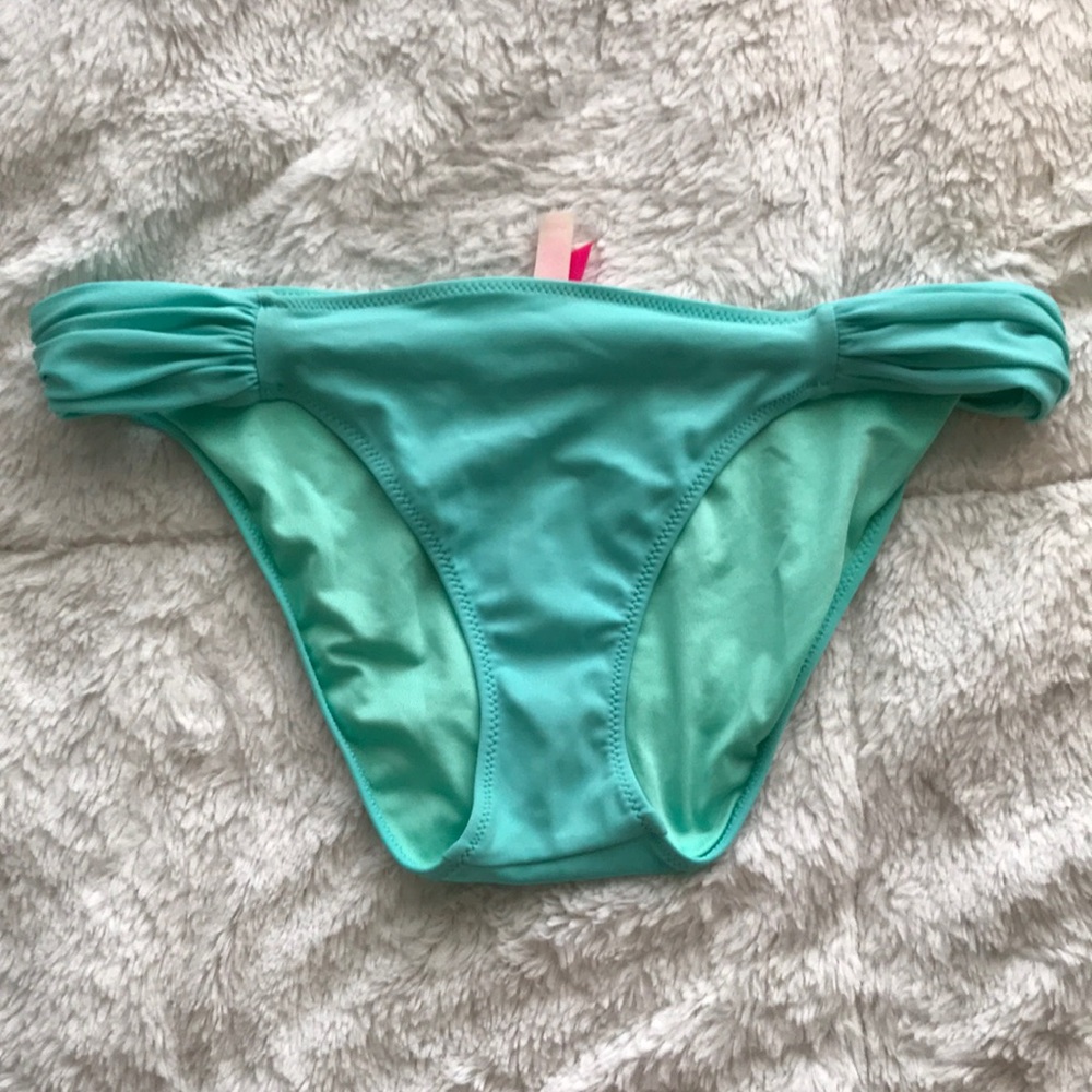 Victoria’s Secret Pink bikini bottom
